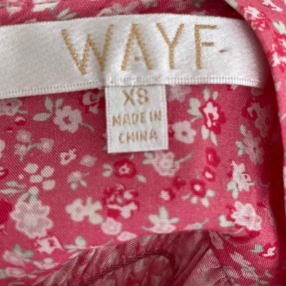 Wayf Floral Size XS Top - Picture 5 of 5